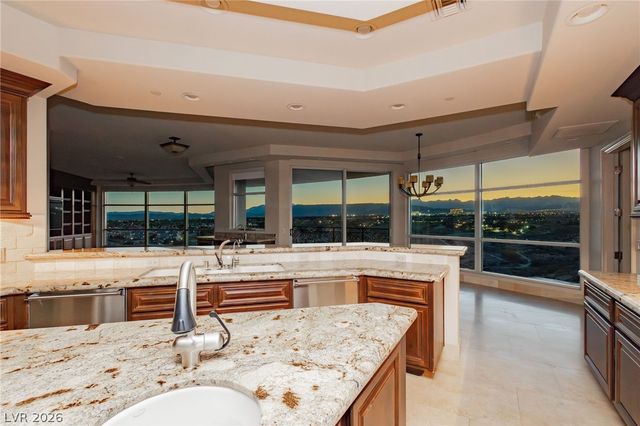 9103 Alta Drive 1101, Las Vegas, NV 89145