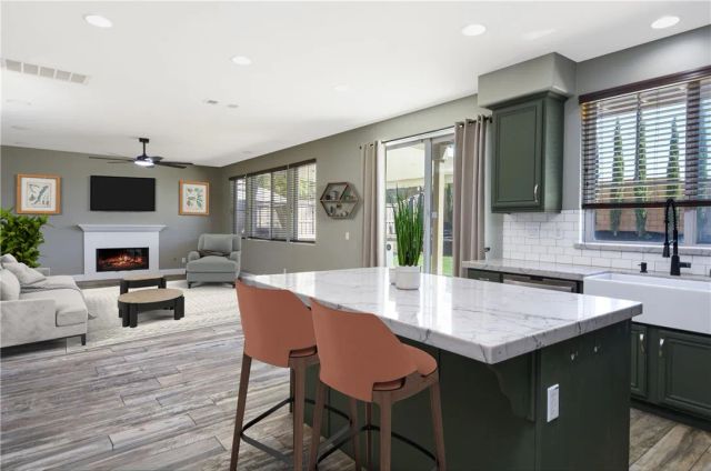 30414 De Caron, Murrieta, CA 92563