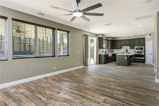 30414 De Caron, Murrieta, CA 92563