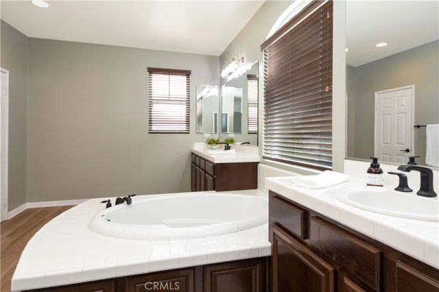 30414 De Caron, Murrieta, CA 92563