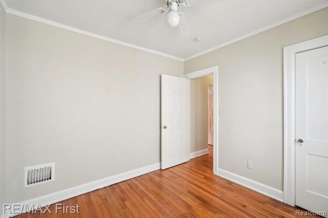 201 E Bennett Avenue, Ferndale, MI 48220