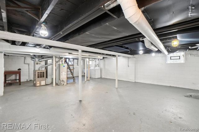 201 E Bennett Avenue, Ferndale, MI 48220