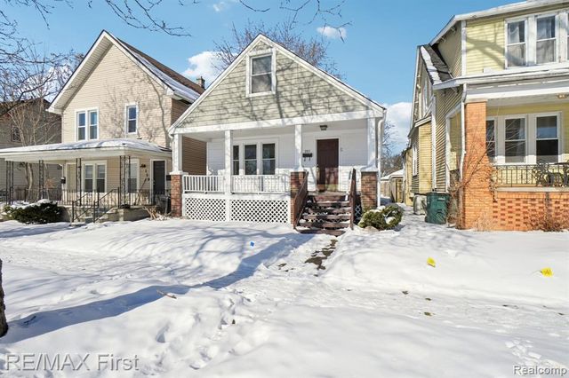 201 E Bennett Avenue, Ferndale, MI 48220