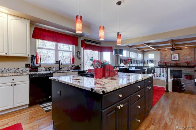 471 Yarrow Place, Castle Pines, CO 80108