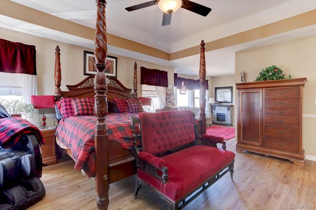 471 Yarrow Place, Castle Pines, CO 80108