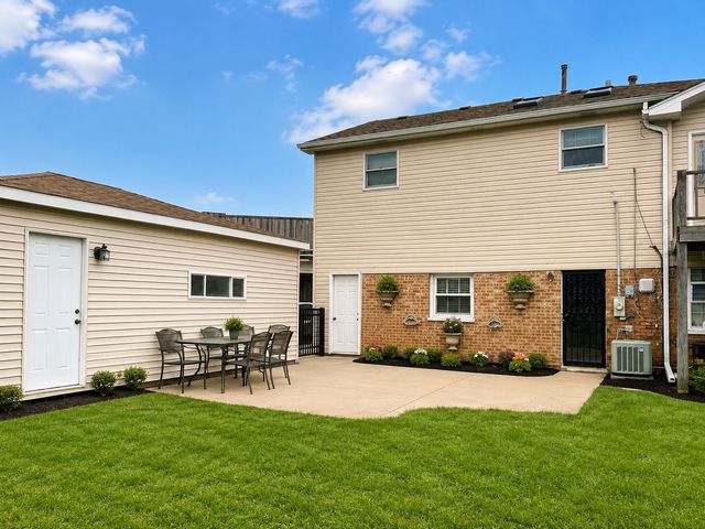 11536 S RIDGELAND Avenue, Worth, IL 60482