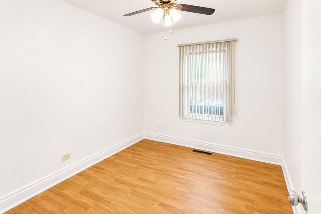 11536 S RIDGELAND Avenue, Worth, IL 60482