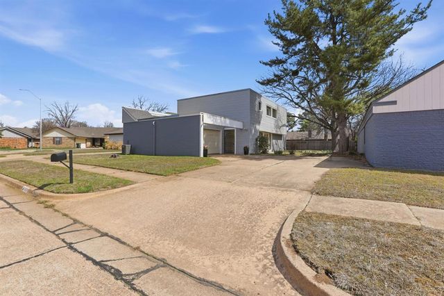 509 Fenwick Court, Norman, OK 73072