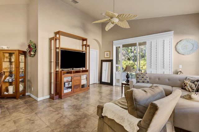 5726 Sterling Lake Drive, Fort Pierce, FL 34951