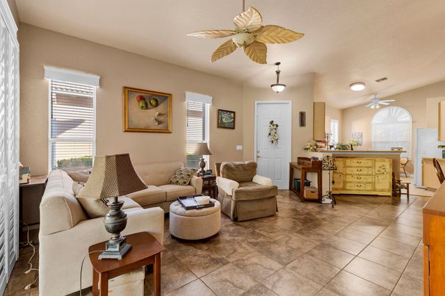 5726 Sterling Lake Drive, Fort Pierce, FL 34951