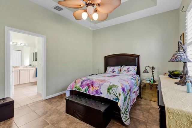 5726 Sterling Lake Drive, Fort Pierce, FL 34951