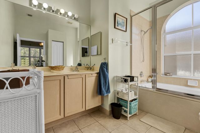 5726 Sterling Lake Drive, Fort Pierce, FL 34951