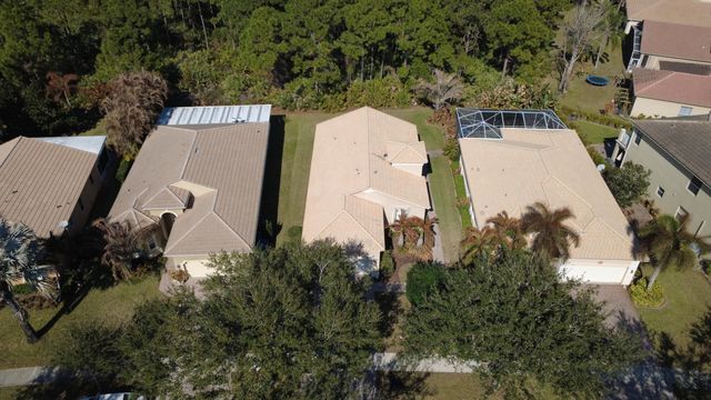 5726 Sterling Lake Drive, Fort Pierce, FL 34951