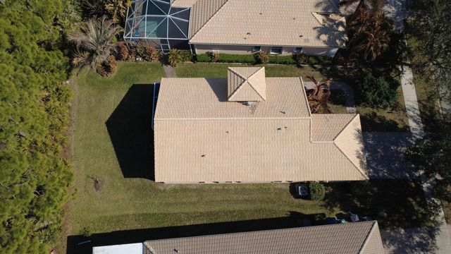 5726 Sterling Lake Drive, Fort Pierce, FL 34951