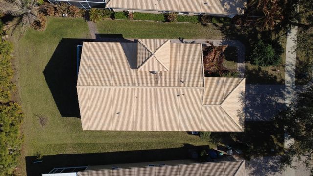 5726 Sterling Lake Drive, Fort Pierce, FL 34951