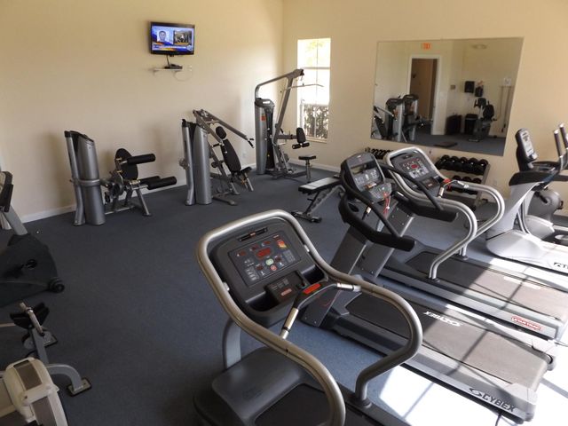 5726 Sterling Lake Drive, Fort Pierce, FL 34951