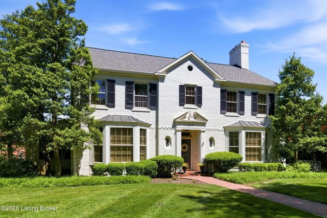 2343 Village Dr, Louisville, KY 40205