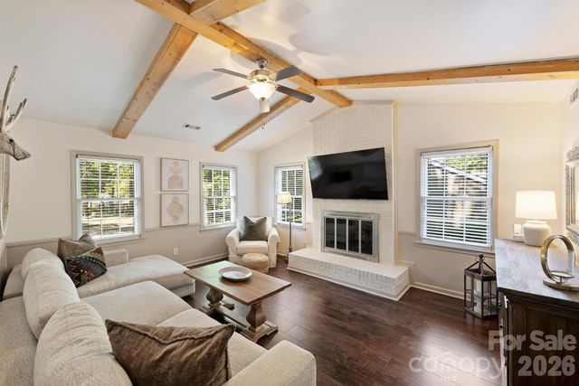 9108 New Towne Drive, Matthews, NC 28105