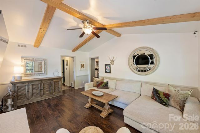9108 New Towne Drive, Matthews, NC 28105