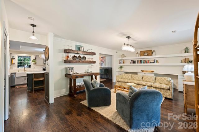 9108 New Towne Drive, Matthews, NC 28105