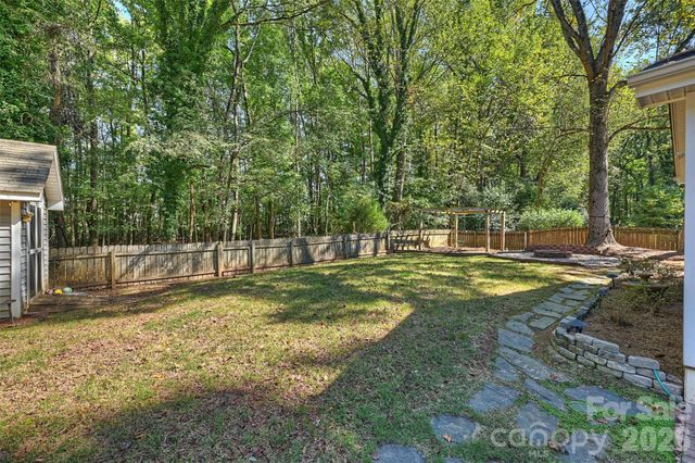 9108 New Towne Drive, Matthews, NC 28105