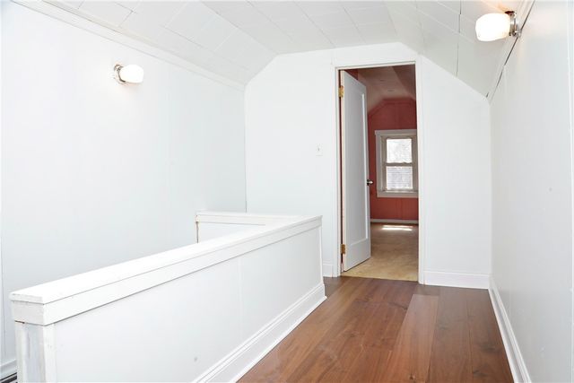 222 Oakwood Road, Rochester, NY 14616