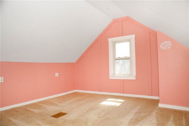 222 Oakwood Road, Rochester, NY 14616