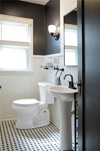 222 Oakwood Road, Rochester, NY 14616