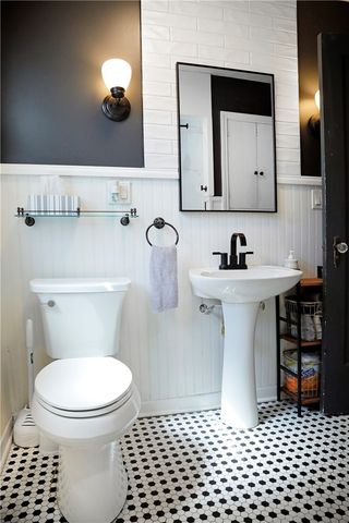 222 Oakwood Road, Rochester, NY 14616