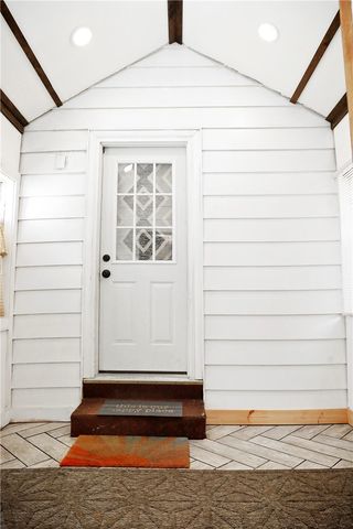 222 Oakwood Road, Rochester, NY 14616