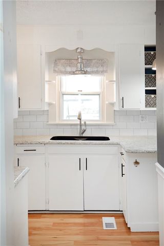 222 Oakwood Road, Rochester, NY 14616