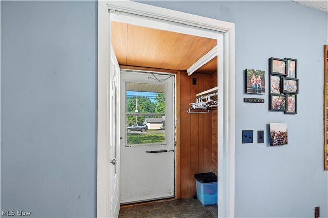 304 Howland Wilson Road NE, Warren, OH 44484