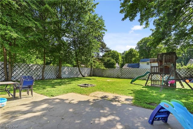 304 Howland Wilson Road NE, Warren, OH 44484