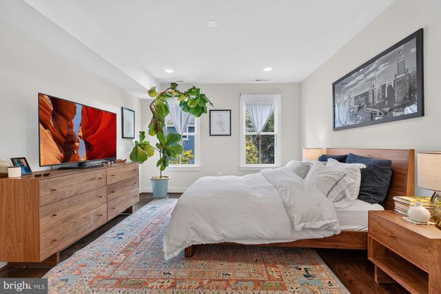 533 N COLUMBUS ST, Alexandria, VA 22314