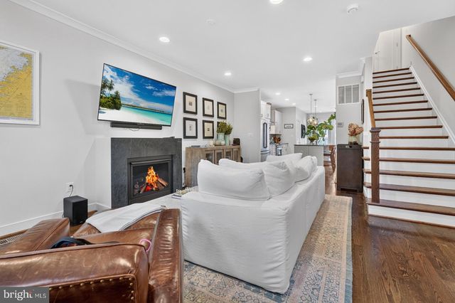 533 N COLUMBUS ST, Alexandria, VA 22314