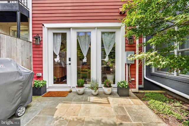 533 N COLUMBUS ST, Alexandria, VA 22314