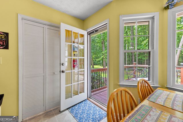 145 Adams Court, Fayetteville, GA 30214