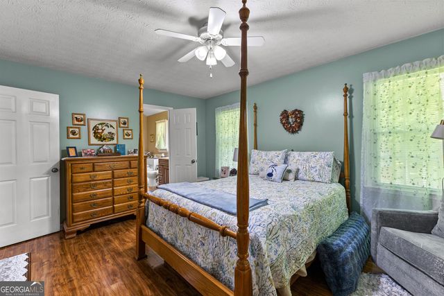145 Adams Court, Fayetteville, GA 30214