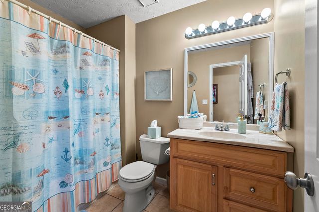 145 Adams Court, Fayetteville, GA 30214