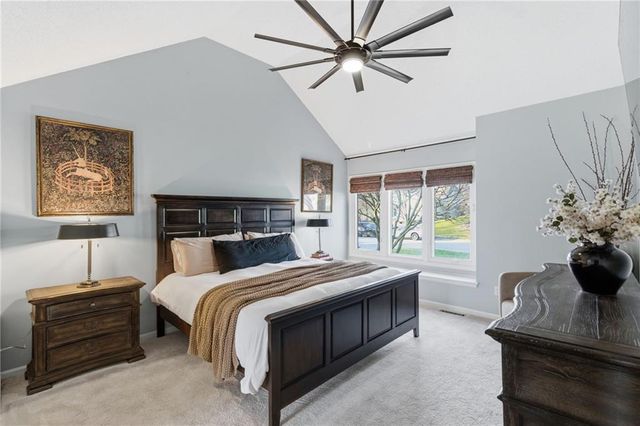 1600 SW Rock Creek Drive, Blue Springs, MO 64015