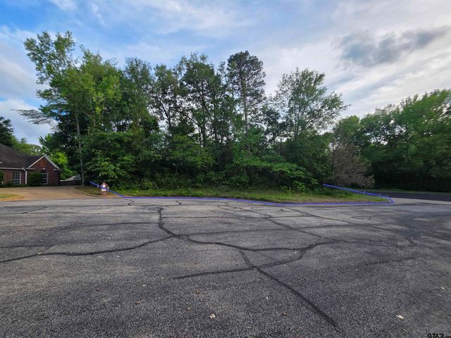 614 Polo Court, Tyler, TX 75703