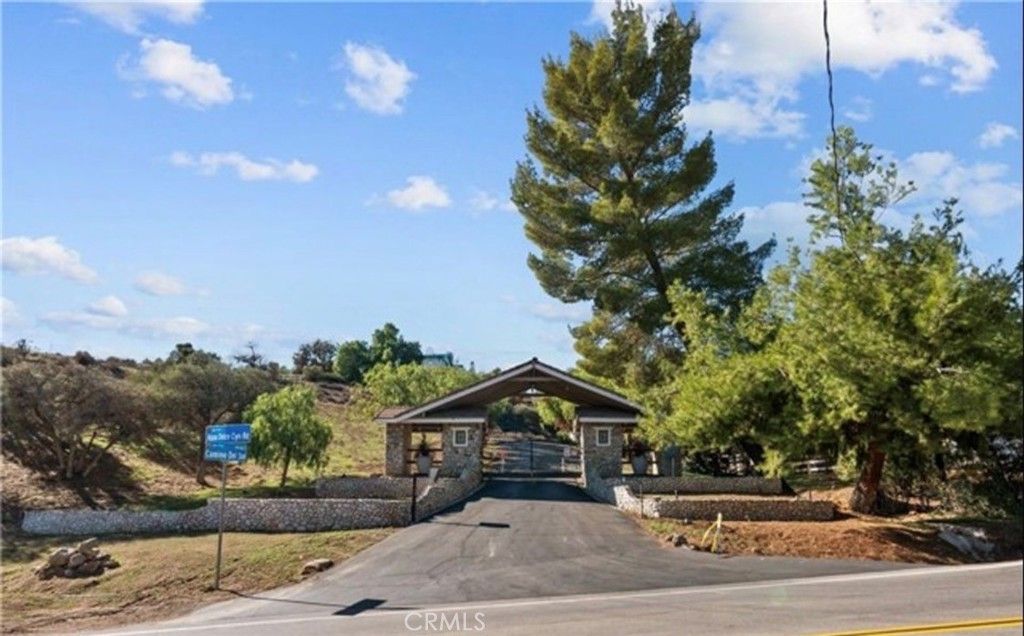 0 Avenida Donari (Vic Camin), Agua Dulce, CA 91350 — exterior