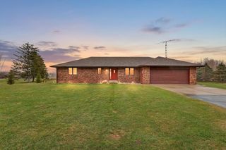 41615 M 43, Waverly Twp, MI 49079