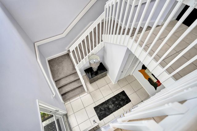 7669 SPRINGWATER Place 202, Boynton Beach, FL 33437
