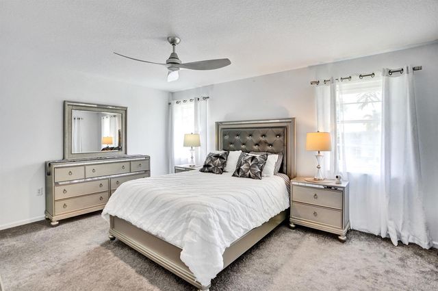 7669 SPRINGWATER Place 202, Boynton Beach, FL 33437