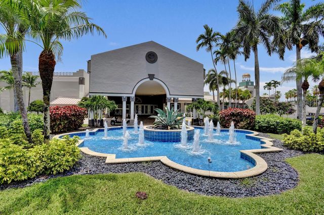 7669 SPRINGWATER Place 202, Boynton Beach, FL 33437