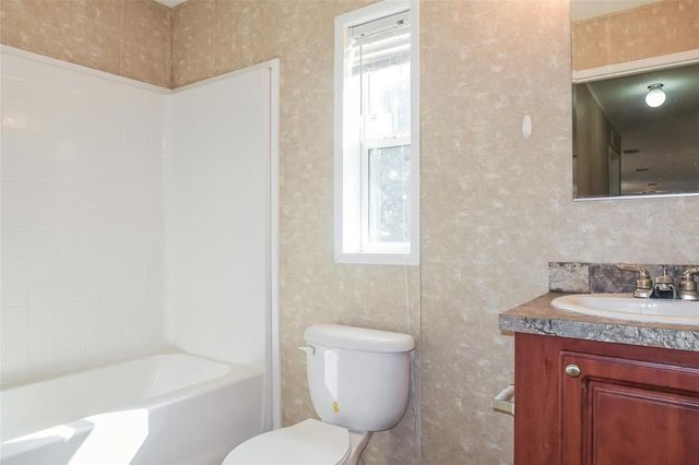 6102 WOODHAVEN DRIVE, Lakeland, FL 33811