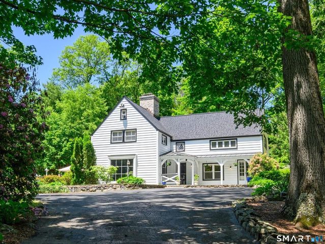 77 Crest Road, Middlebury, CT 06762