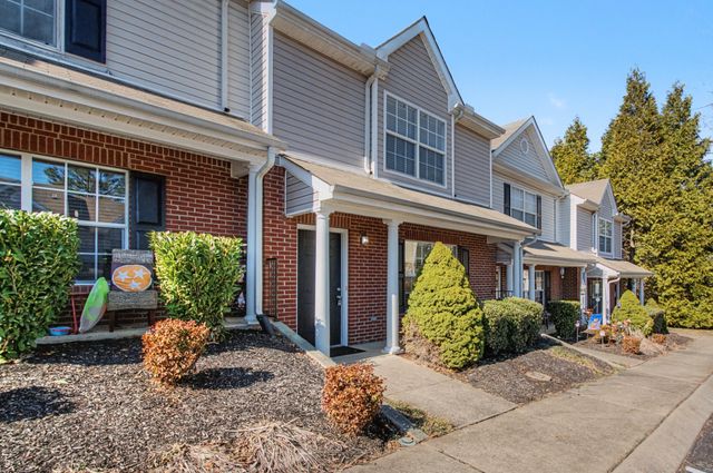 7405 Rice Ct, Fairview, TN 37062