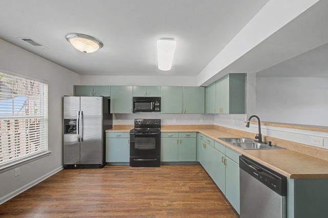 7405 Rice Ct, Fairview, TN 37062